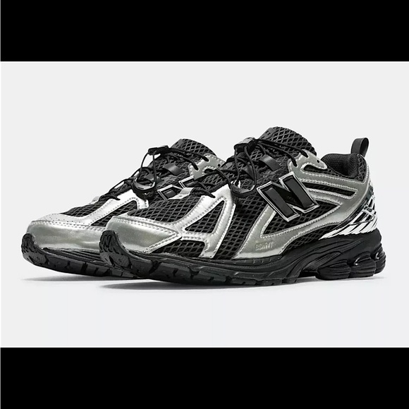 NEW BALANCE | M1906RBS The Basement New Balance 1906R Black Silver - Picture 1 of 13